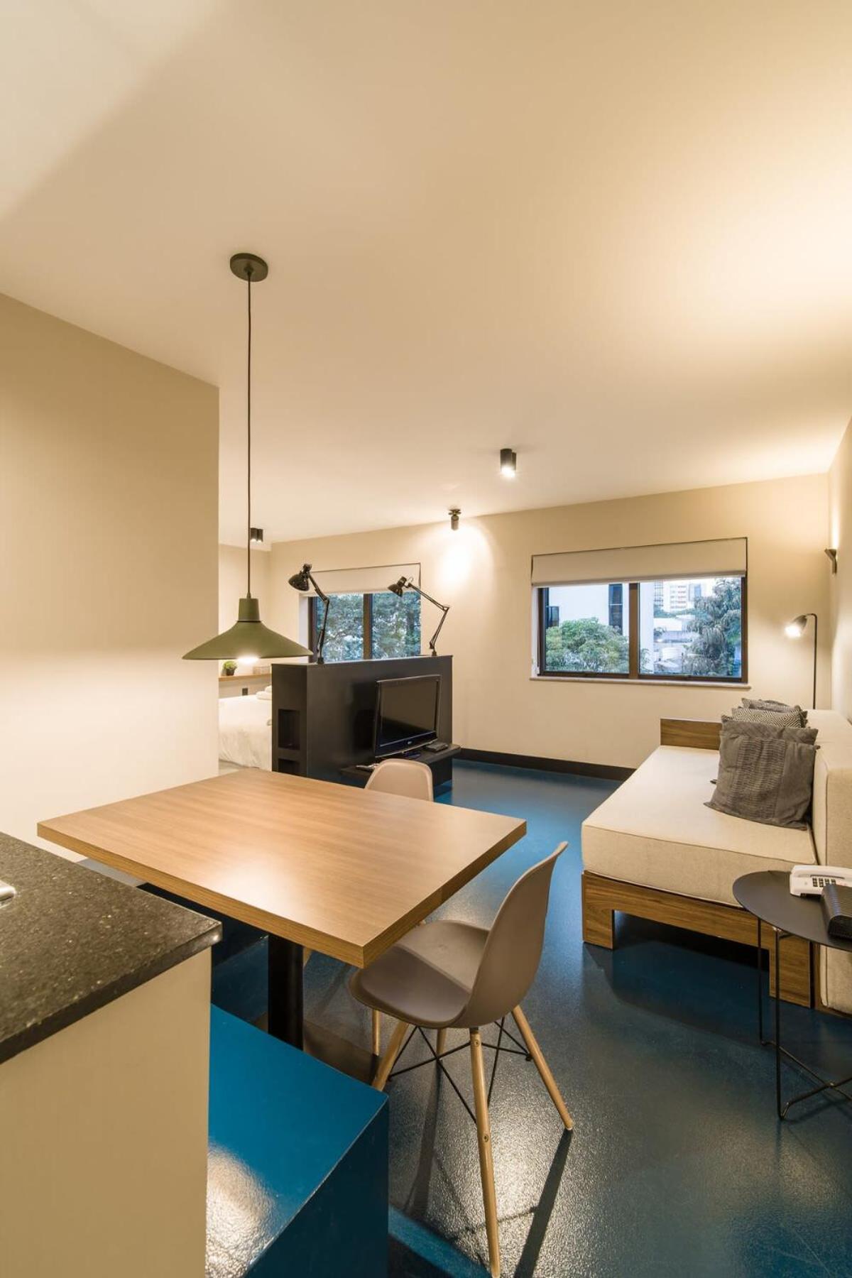 Apartamento Bhomy Itaim Perto Rua Amauri E Faria Lima Cl142 *